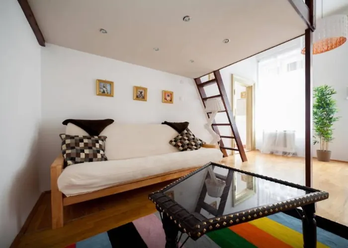 A57 Akacfa Apartment